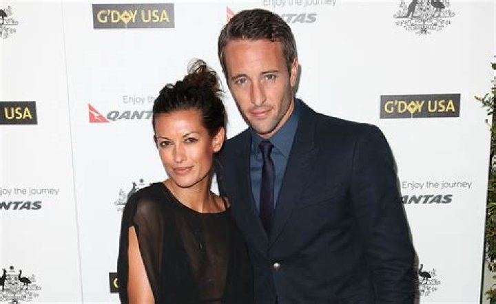 Alex O’Loughlin Wife, Son, Family, Height, Body Measurements