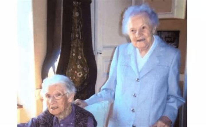 Alice Et Juliette Jumelles Décès Dourdan