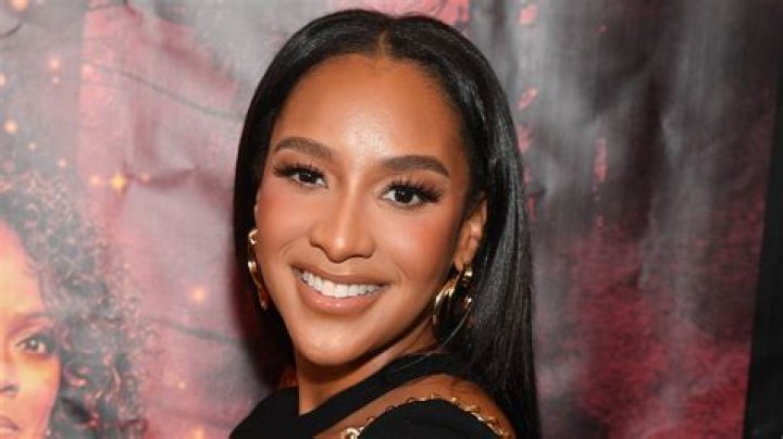 Chantel Everett - Celebrity