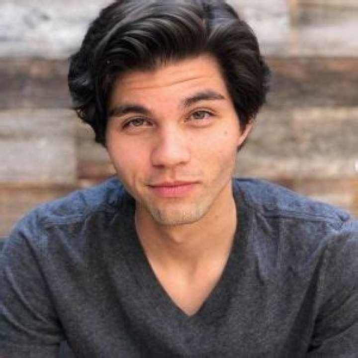Chase Austin Wiki; TV Shows, Net Worth, Age, Dating & Facts