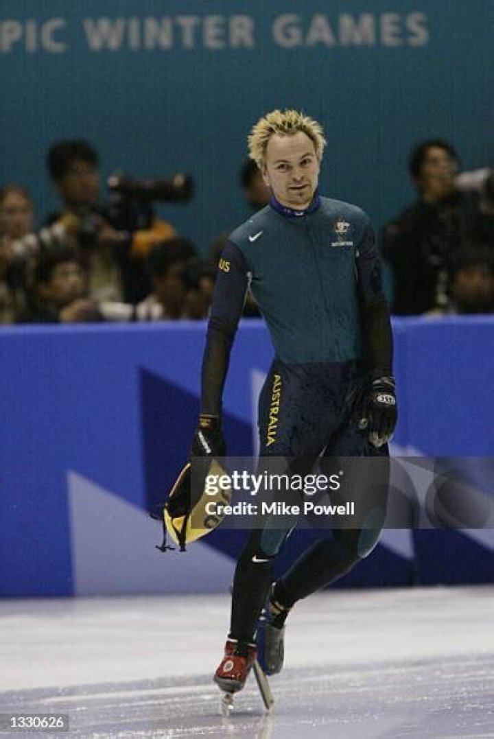 EXPLORE Speed Skater, Steven Bradbury Wiki, Bio, Age, Height, Nationality, Wife, and Net Worth