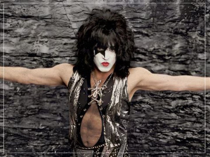 Is Paul Stanley Gay Or Married To A Wife? His Children, Family, Height