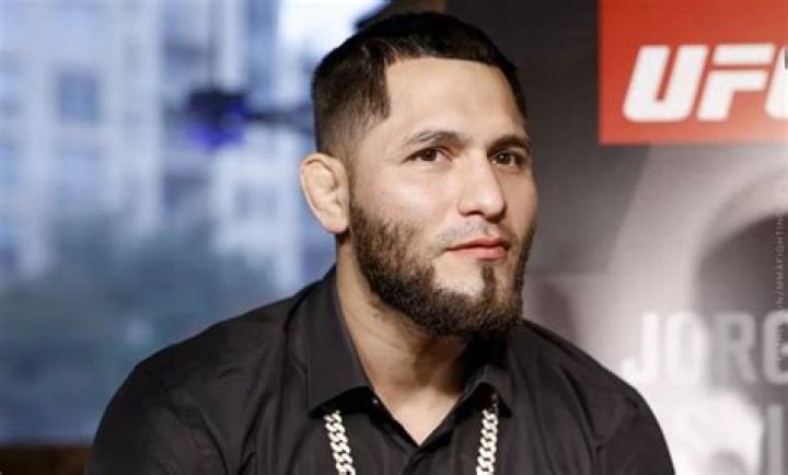 Is UFC Jorge Masvidal Dating Now? His Children, Height, Record & Facts