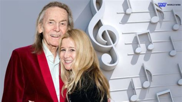 James Lindsay Wiki, Bio, Age, Height, Married, Wife, Instagram, Net Worth