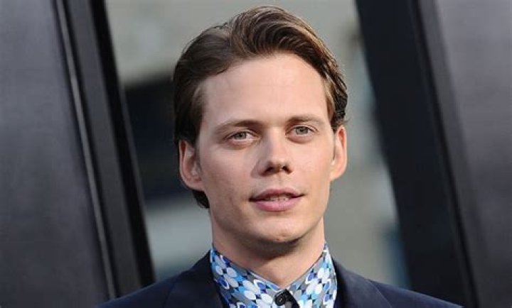Know About Bill Skarsgård; Height, IT, Dad, Age, Movies, Partner