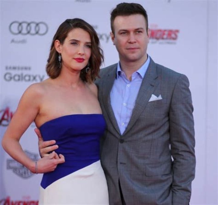 Know About Cobie Smulders; Avengers, Age, Net Worth, Height, Kids