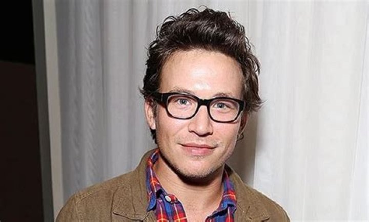 Know About Jonathan Taylor Thomas; Wife, Now, Age, Movies, Education