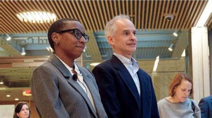 Louie Anderson Age, Height, Wikipedia, Married, Wife, Gay, Net Worth