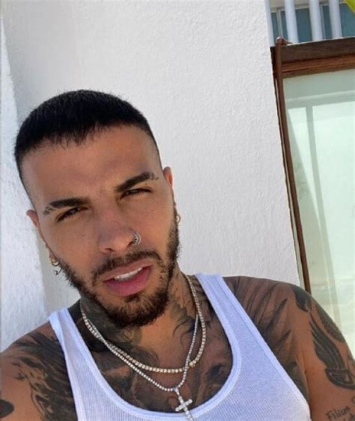 Rauw Alejandro Height, Weight, Age, Bio and Facts