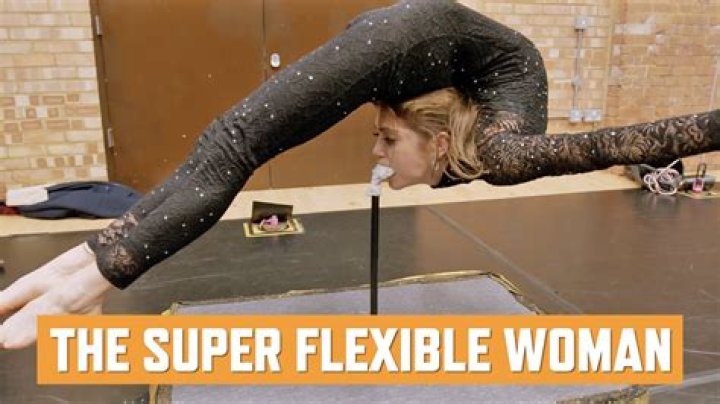 Troy James AKA  Flexible Guy Wiki Facts Is Not As Flexible As Him