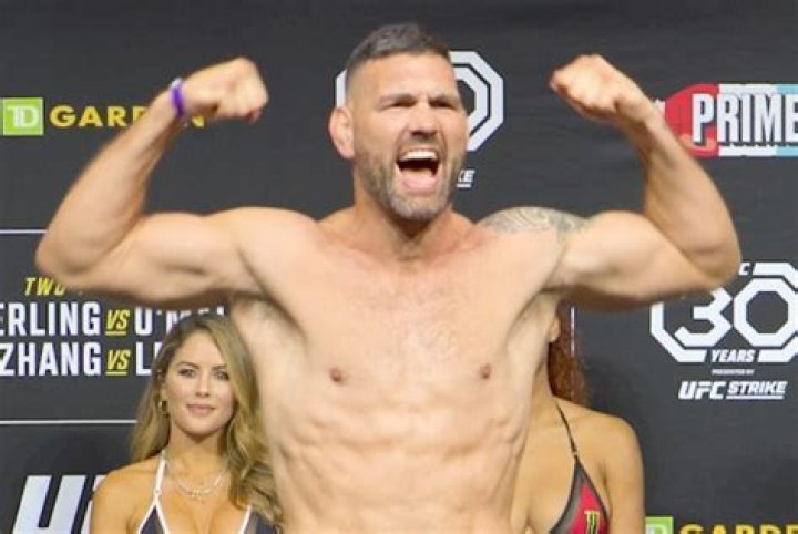 UFC Star Eryk Anders’ Marital Status, Family Details & Facts